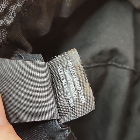 Authentic GUCCI Black Bucket Hat - Picture 7 of 8